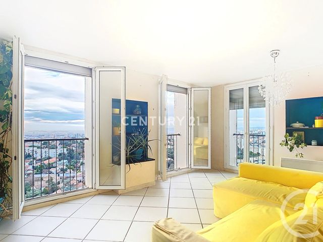 Appartement à vendre - 4 pièces - 66.79 m2 - MARSEILLE - 13012 - PROVENCE-ALPES-COTE-D-AZUR - Century 21 Agence Beaumond